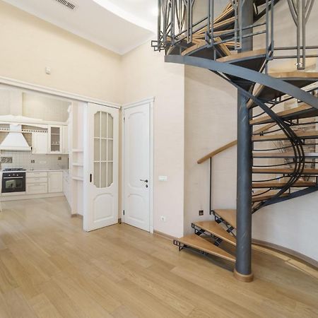 Katerynyska 2 Level Apartment With Sauna Οδησσός Εξωτερικό φωτογραφία