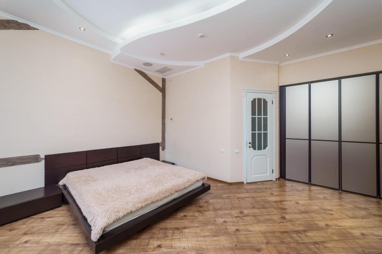 Katerynyska 2 Level Apartment With Sauna Οδησσός Εξωτερικό φωτογραφία